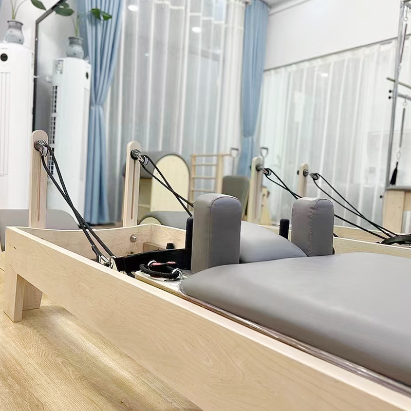 เตียงพิลาทิสปรับระดับได้อเนกปร - Pilates And Yoga Studio บทวิจารณ์และราคา