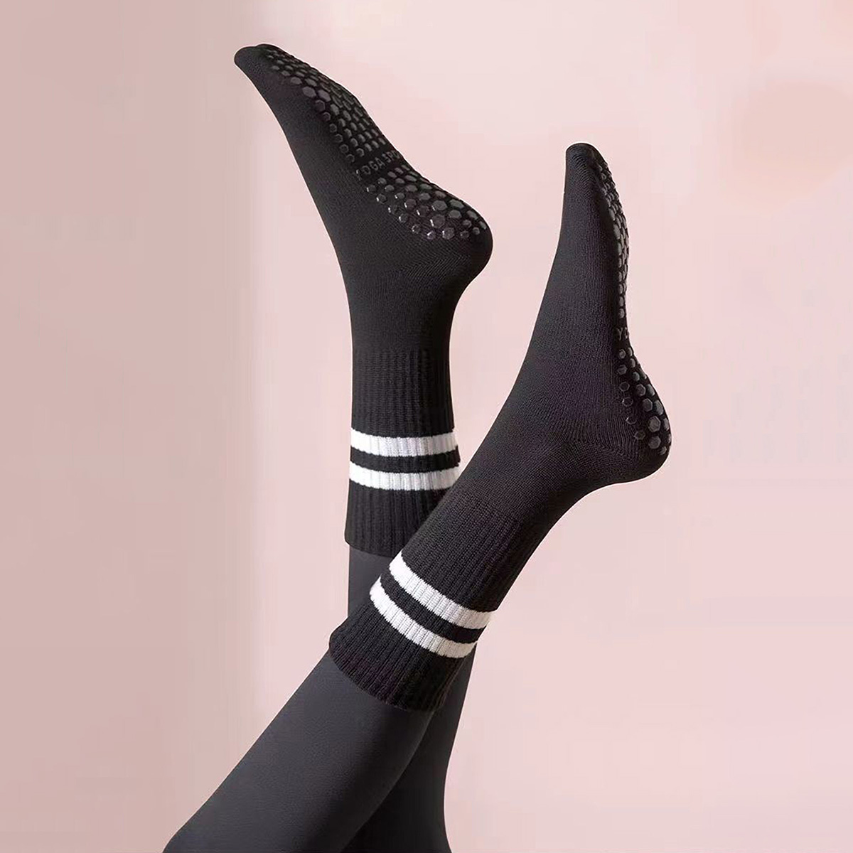 ถุงเท้ายาวสำหรับโยคะ 3 คู่ พร้ - Pilates Yoga Barre บทวิจารณ์และราคา